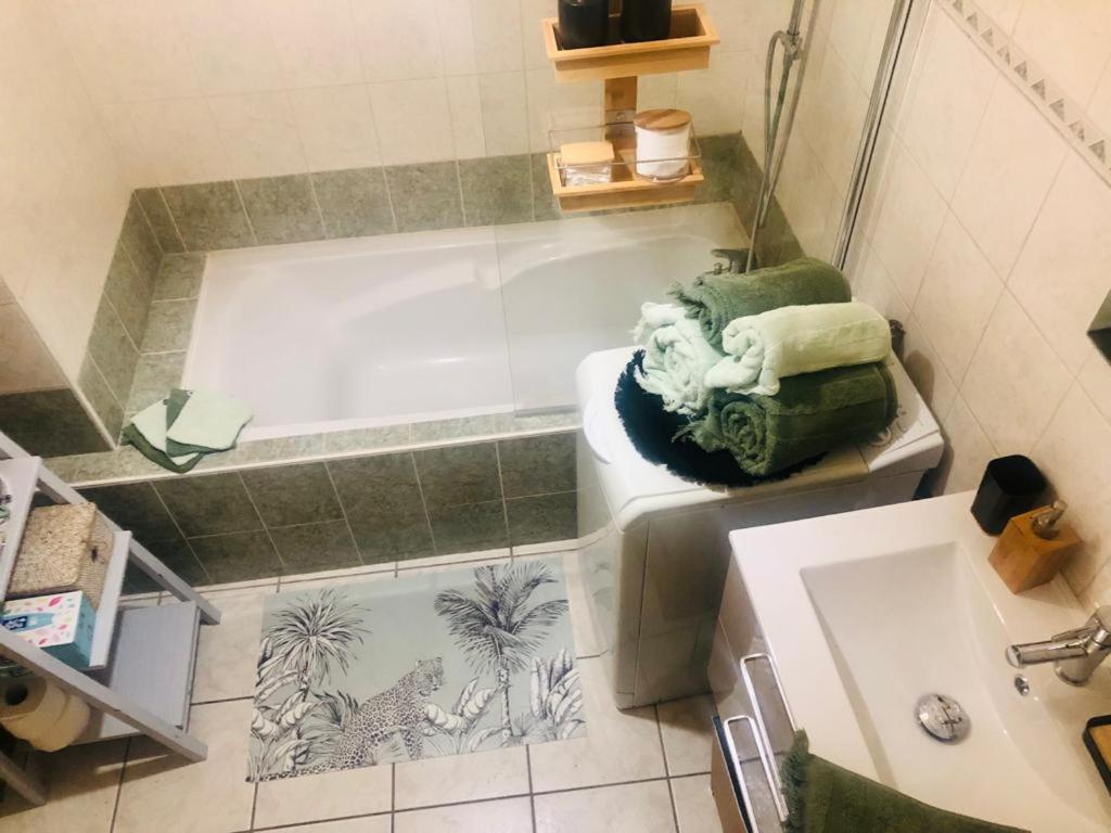 Le Camelia Apartman Tallard Kültér fotó