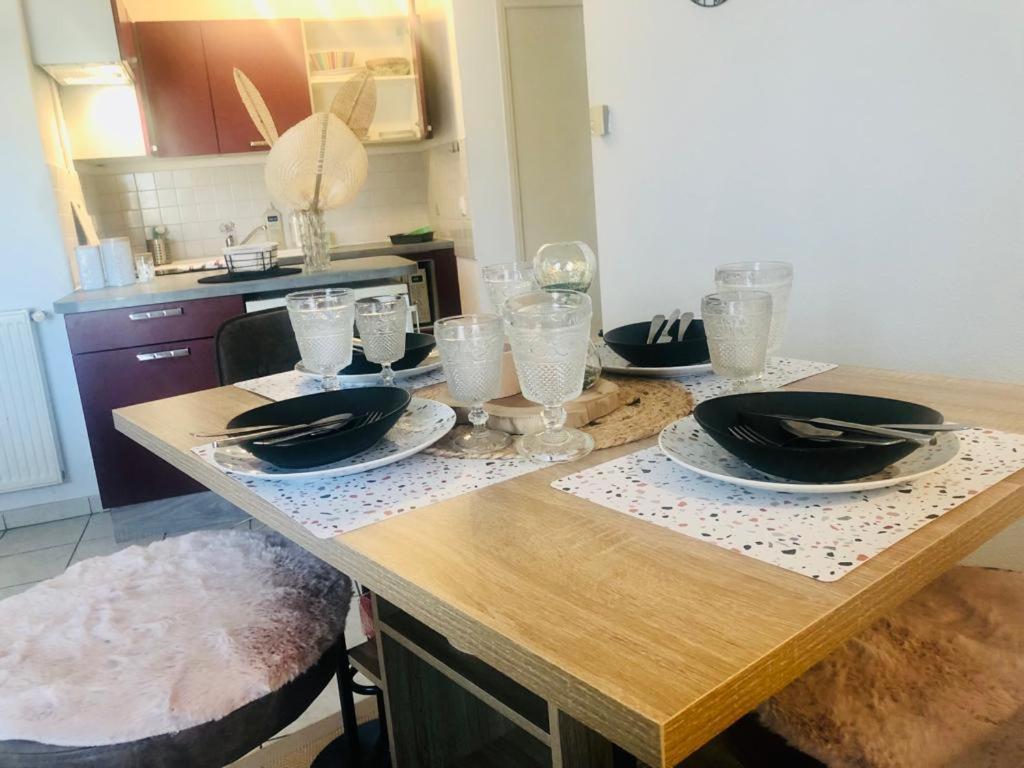 Le Camelia Apartman Tallard Kültér fotó